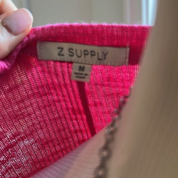 Cute Z Supply Racerback Bright Pink V-neck Tank, Medium, EUC - Picture 5 of 6